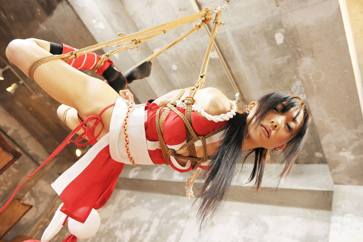 [Cosplay]  King Of Fighters - HOT B. Jennet & MAi Shiranui